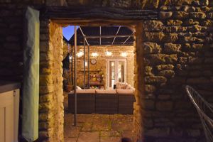 Photo 30- click for photo gallery